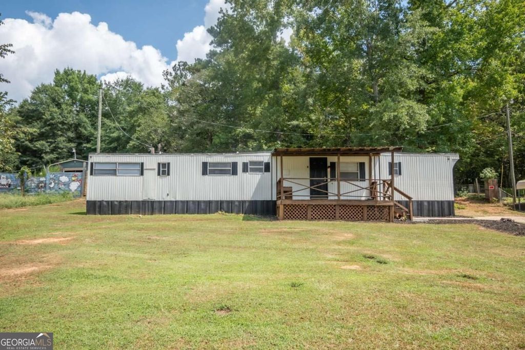 146 Amberly Drive, Hull, GA 30646 — exterior
