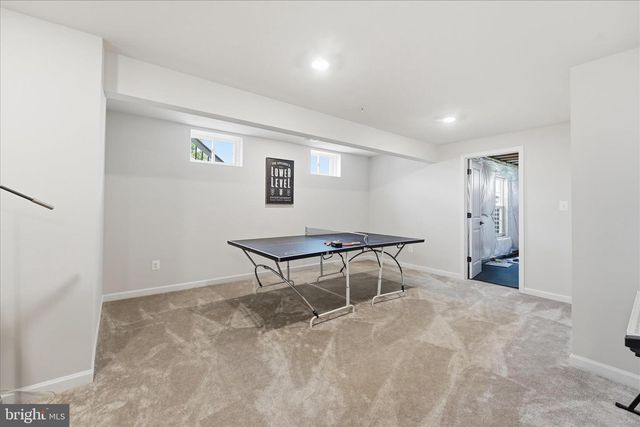 910 ENFIELD FARM LN, Brunswick, MD 21716