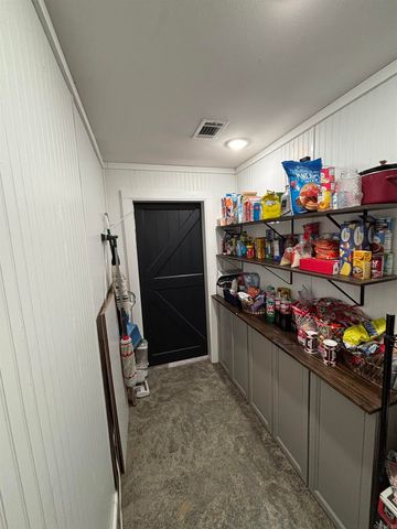 693 Little Blakely Creek Road, Jessieville, AR 71949