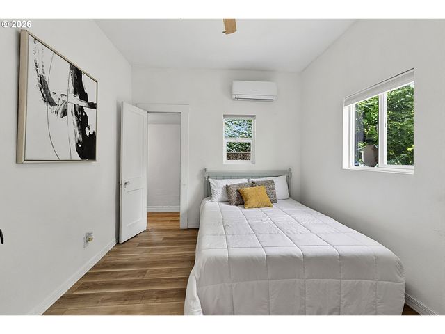 1259 MONROE St, Eugene, OR 97402