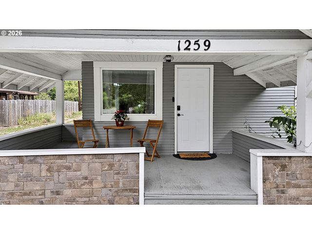 1259 MONROE St, Eugene, OR 97402