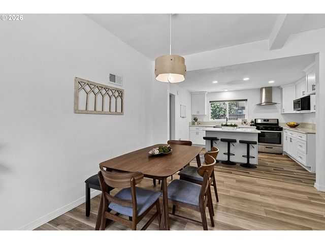 1259 MONROE St, Eugene, OR 97402