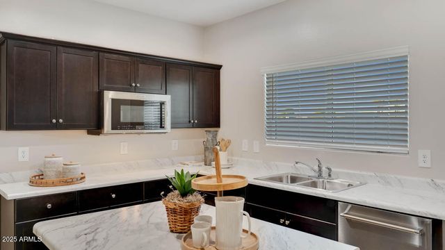 1476 S 241ST Avenue, Buckeye, AZ 85326