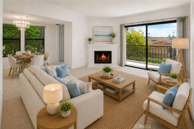 12250 Corte Sabio 2210, San Diego, CA 92128