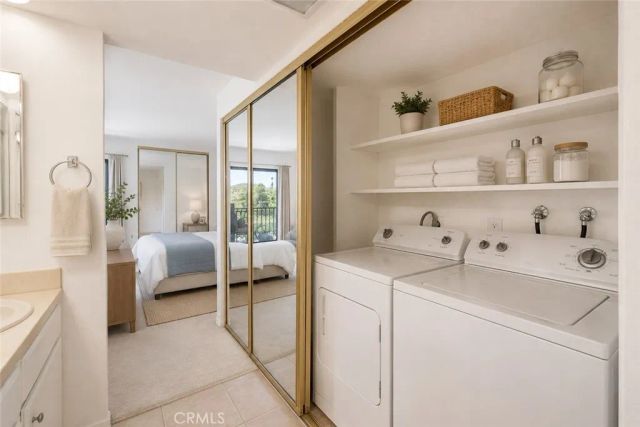 12250 Corte Sabio 2210, San Diego, CA 92128