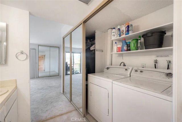 12250 Corte Sabio 2210, San Diego, CA 92128