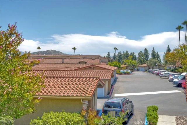 12250 Corte Sabio 2210, San Diego, CA 92128