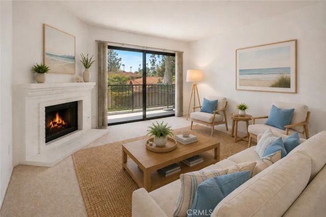 12250 Corte Sabio 2210, San Diego, CA 92128