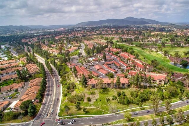 12250 Corte Sabio 2210, San Diego, CA 92128