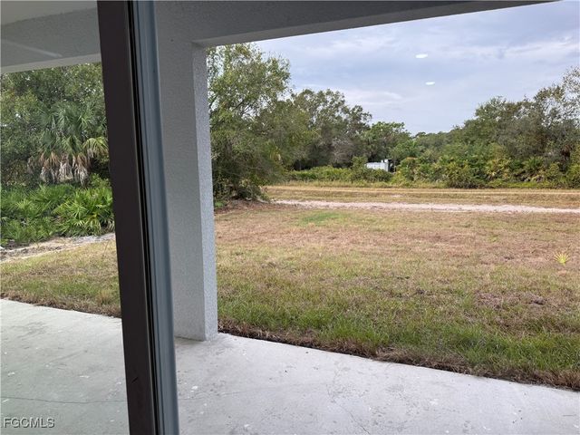 4629 Laura AVE N, Lehigh Acres, FL 33971