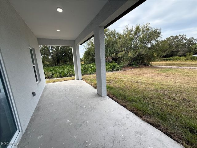 4629 Laura AVE N, Lehigh Acres, FL 33971