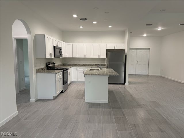 4629 Laura AVE N, Lehigh Acres, FL 33971