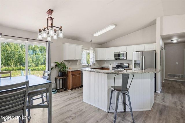 4001 S Meadow Drive, Wasilla, AK 99623