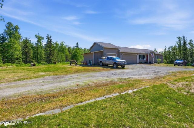 4001 S Meadow Drive, Wasilla, AK 99623