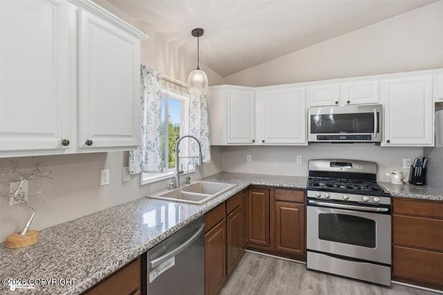 4001 S Meadow Drive, Wasilla, AK 99623