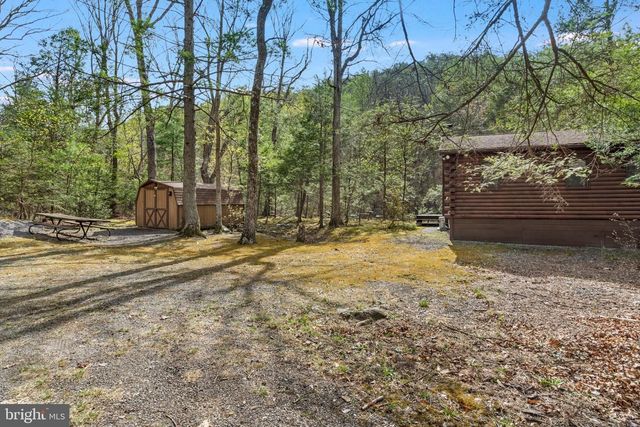 466 IRONMINE LN, Hedgesville, WV 25427