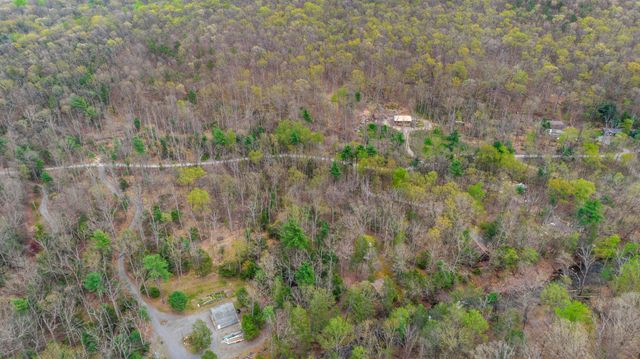 466 IRONMINE LN, Hedgesville, WV 25427