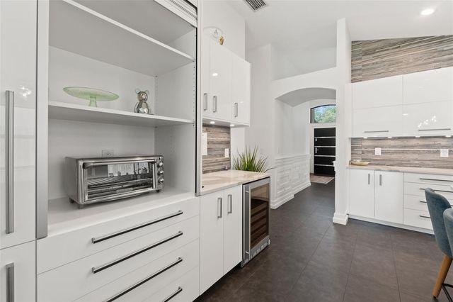 24405 SUMMER WIND COURT, Lutz, FL 33559