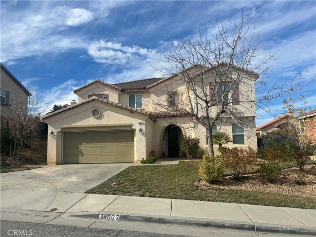 38667 Panther Dr, Palmdale, CA 93551