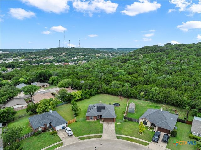 209 W Blancas Drive, Copperas Cove, TX 76522