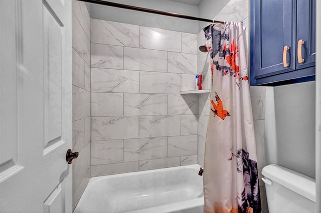 300 Bray Lane, Yukon, OK 73099