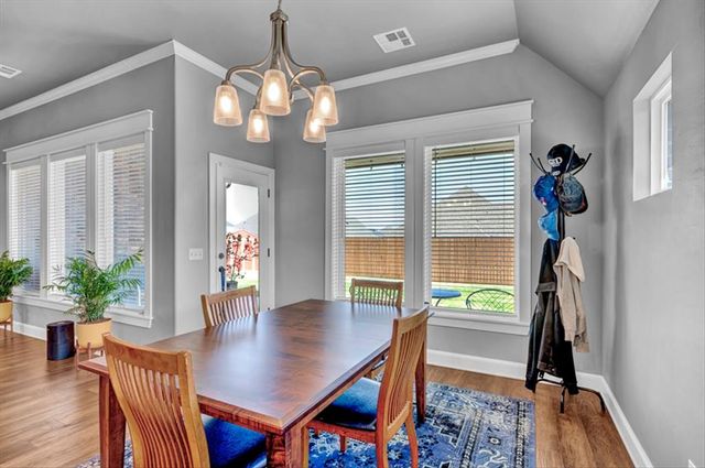 300 Bray Lane, Yukon, OK 73099