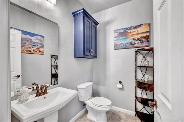 300 Bray Lane, Yukon, OK 73099