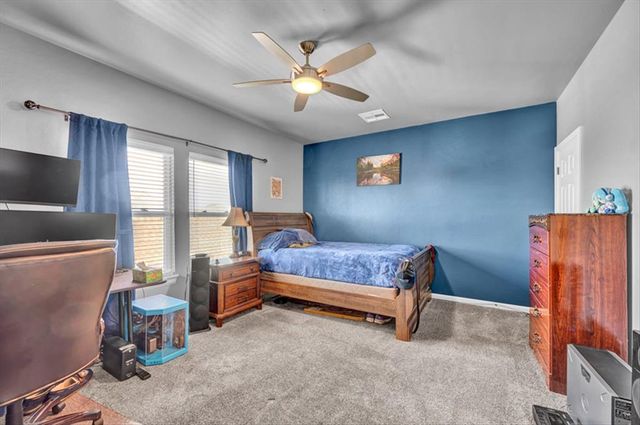 300 Bray Lane, Yukon, OK 73099