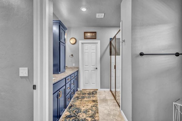 300 Bray Lane, Yukon, OK 73099