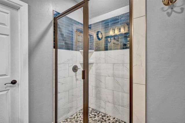 300 Bray Lane, Yukon, OK 73099