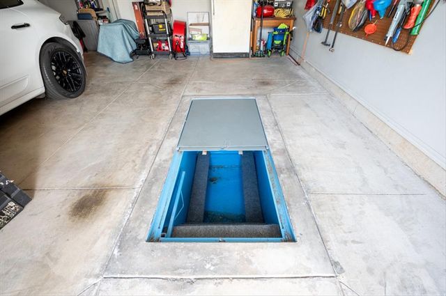 300 Bray Lane, Yukon, OK 73099