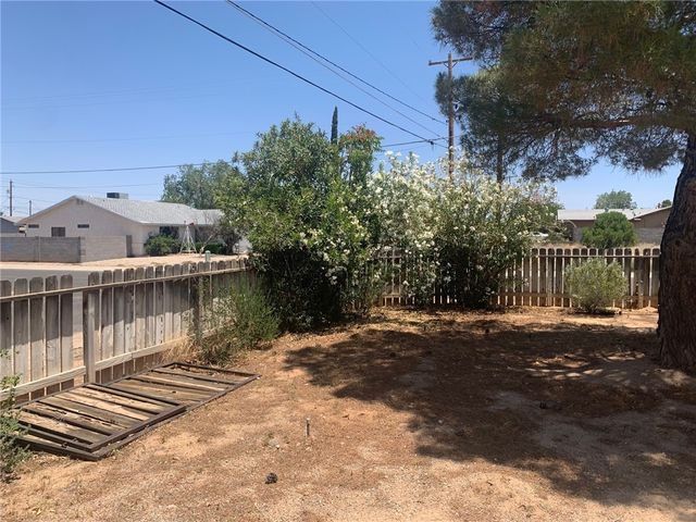 2444 Wallapai Avenue, Kingman, AZ 86401