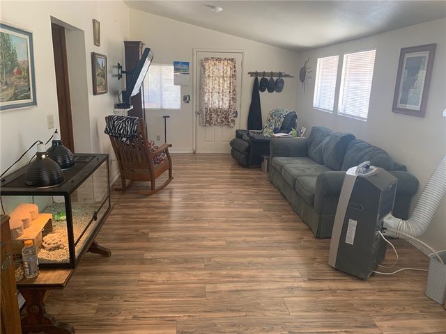 2444 Wallapai Avenue, Kingman, AZ 86401