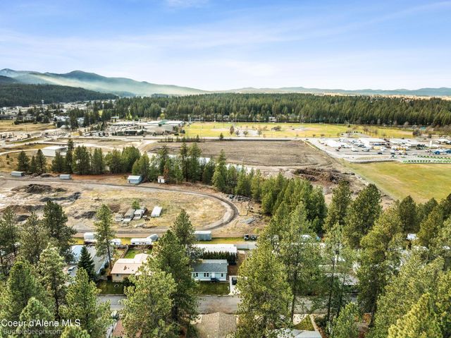 3132 N Chelsee Way, Coeur D'alene, ID 83815