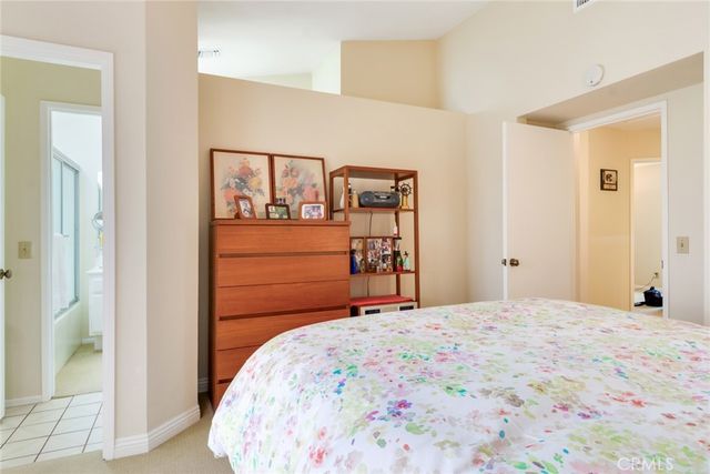 29 Hubbard Court, Redlands, CA 92374