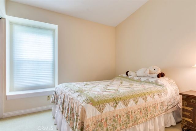 29 Hubbard Court, Redlands, CA 92374