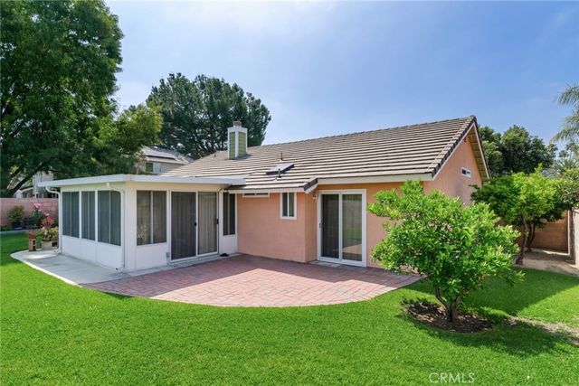 29 Hubbard Court, Redlands, CA 92374