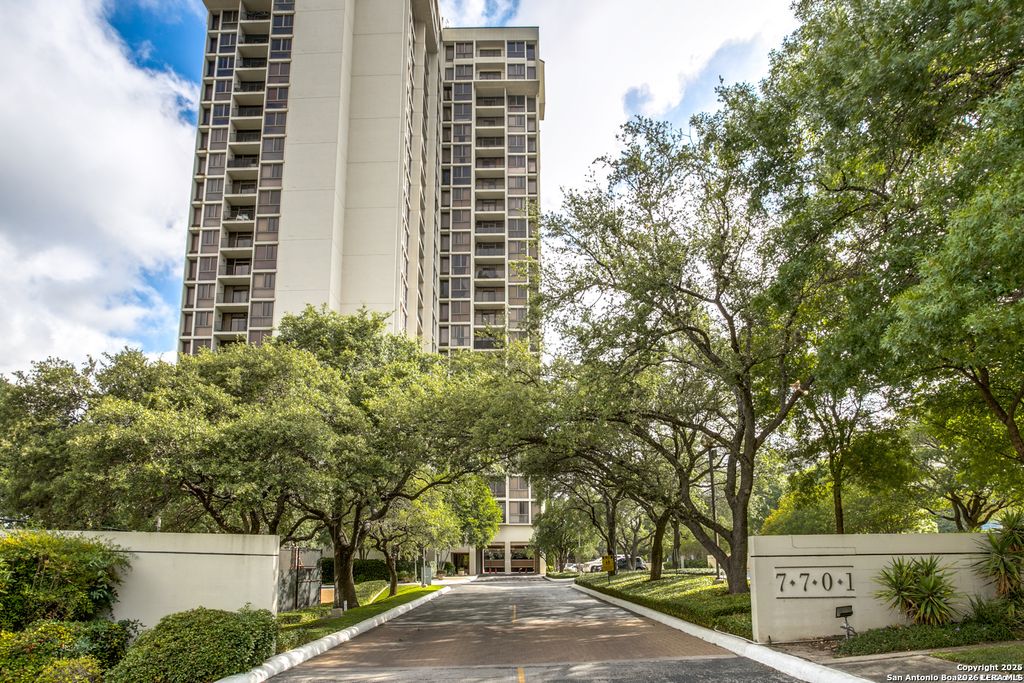 7701 Wurzbach Rd Apt 1507, San Antonio, TX 78229