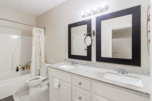 10 Sandbridge, Little Rock, AR 72209
