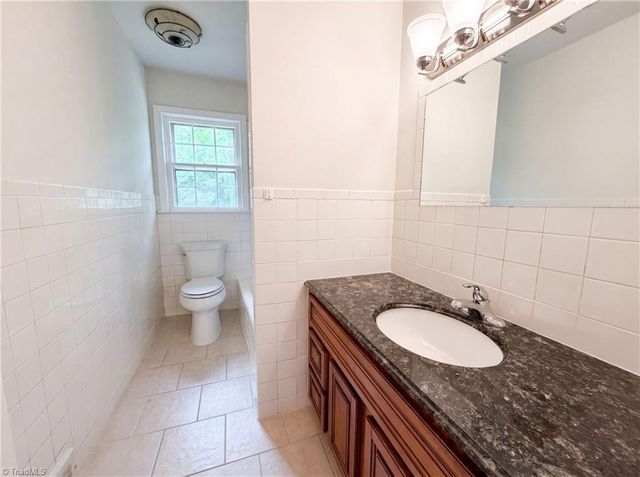 5148 Clearview Drive, Winston-salem, NC 27104