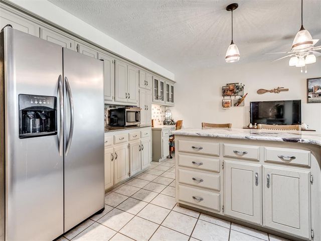 225 SE 27th Street, Moore, OK 73160