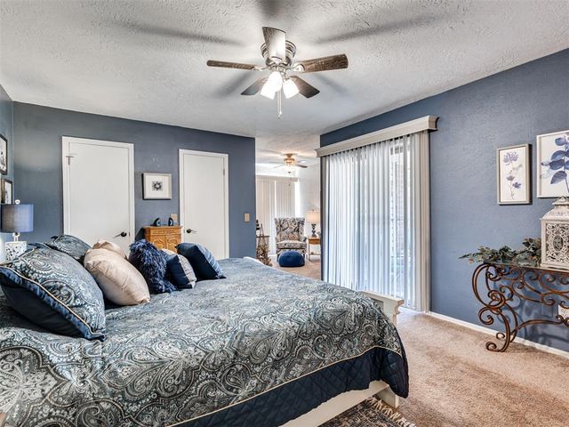 225 SE 27th Street, Moore, OK 73160