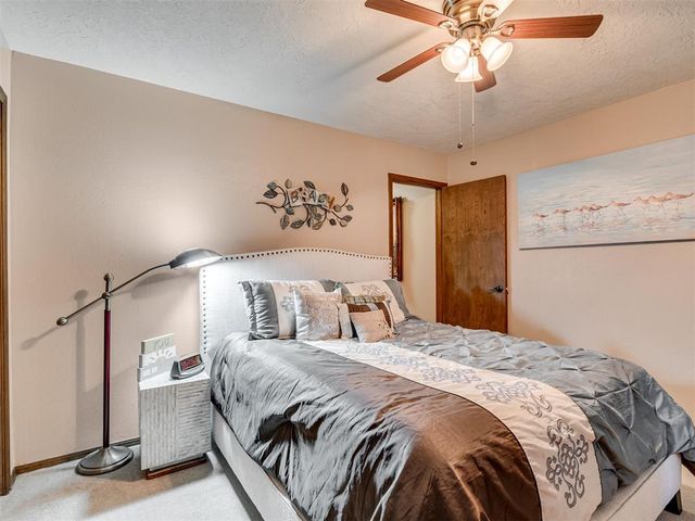 225 SE 27th Street, Moore, OK 73160