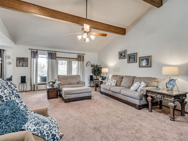 225 SE 27th Street, Moore, OK 73160