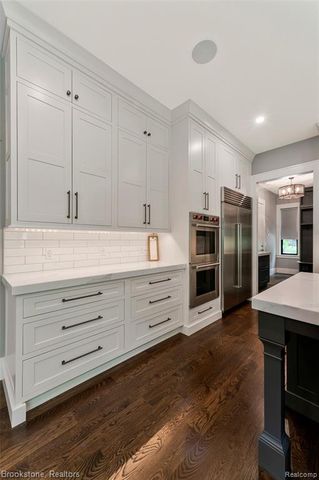 8130 Rosebud Lane, Clarkston, MI 48348
