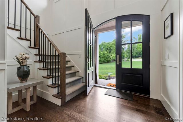 8130 Rosebud Lane, Clarkston, MI 48348