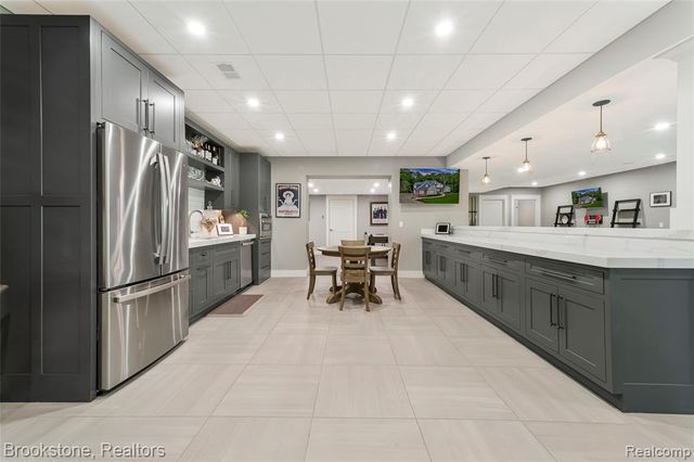 8130 Rosebud Lane, Clarkston, MI 48348