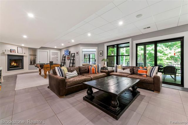 8130 Rosebud Lane, Clarkston, MI 48348