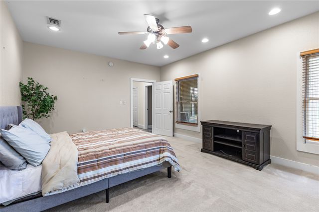 104 Private Road 4757, Rhome, TX 76078