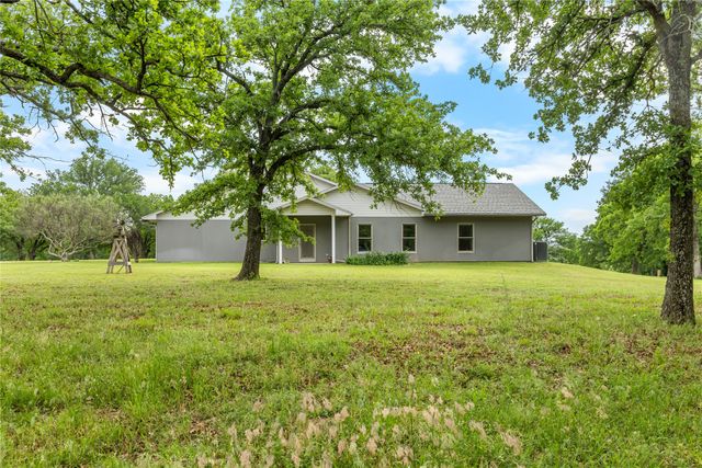 104 Private Road 4757, Rhome, TX 76078